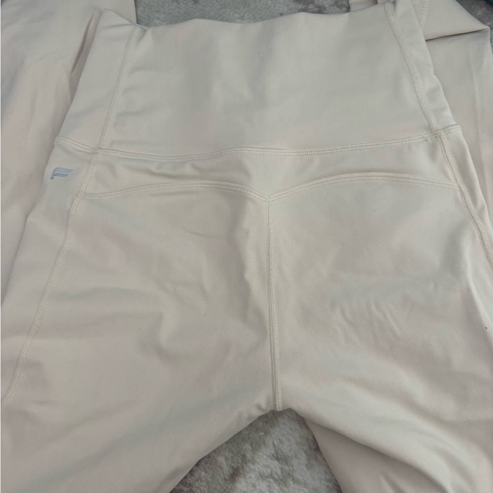 Fabletics Set - image 3